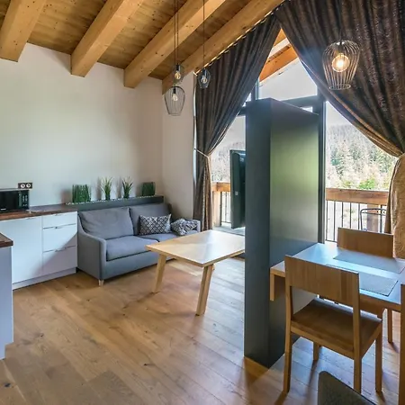 شقة Chaletski Jasna, Ski-in & Ski-out ديمانوفْشكا دولِنا