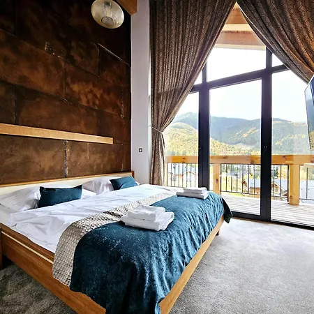 Chaletski Jasná, Ski-in&ski-out Apartamento *