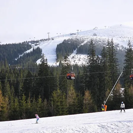 Chaletski Jasna, Ski-in & Ski-out *